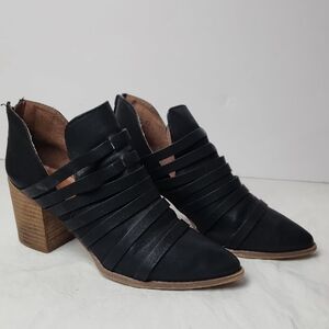 Report Trappy Black Strappy Heeled Boots 3" Heel Size 8.5